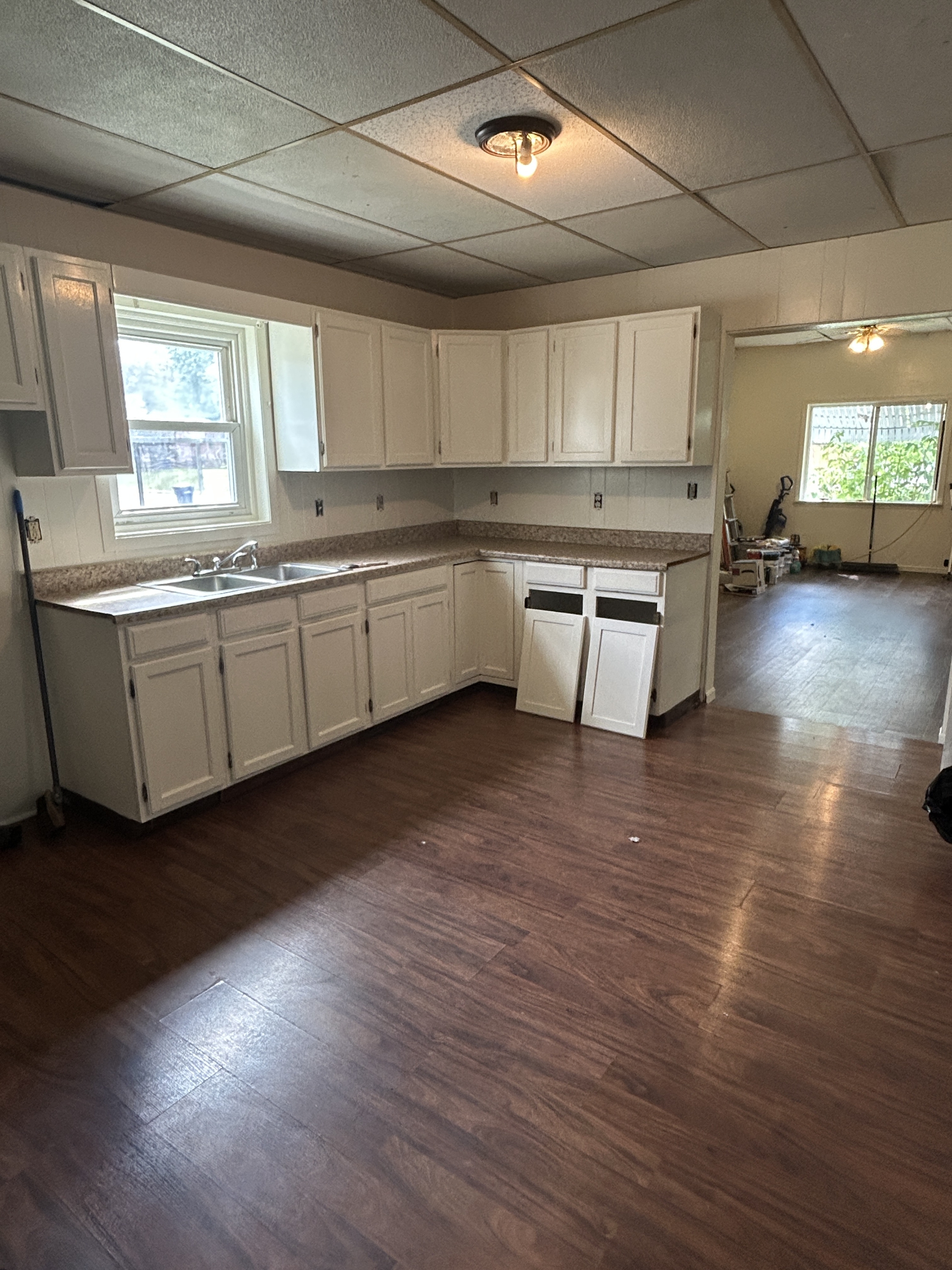 3748 4th Avenue East - lower