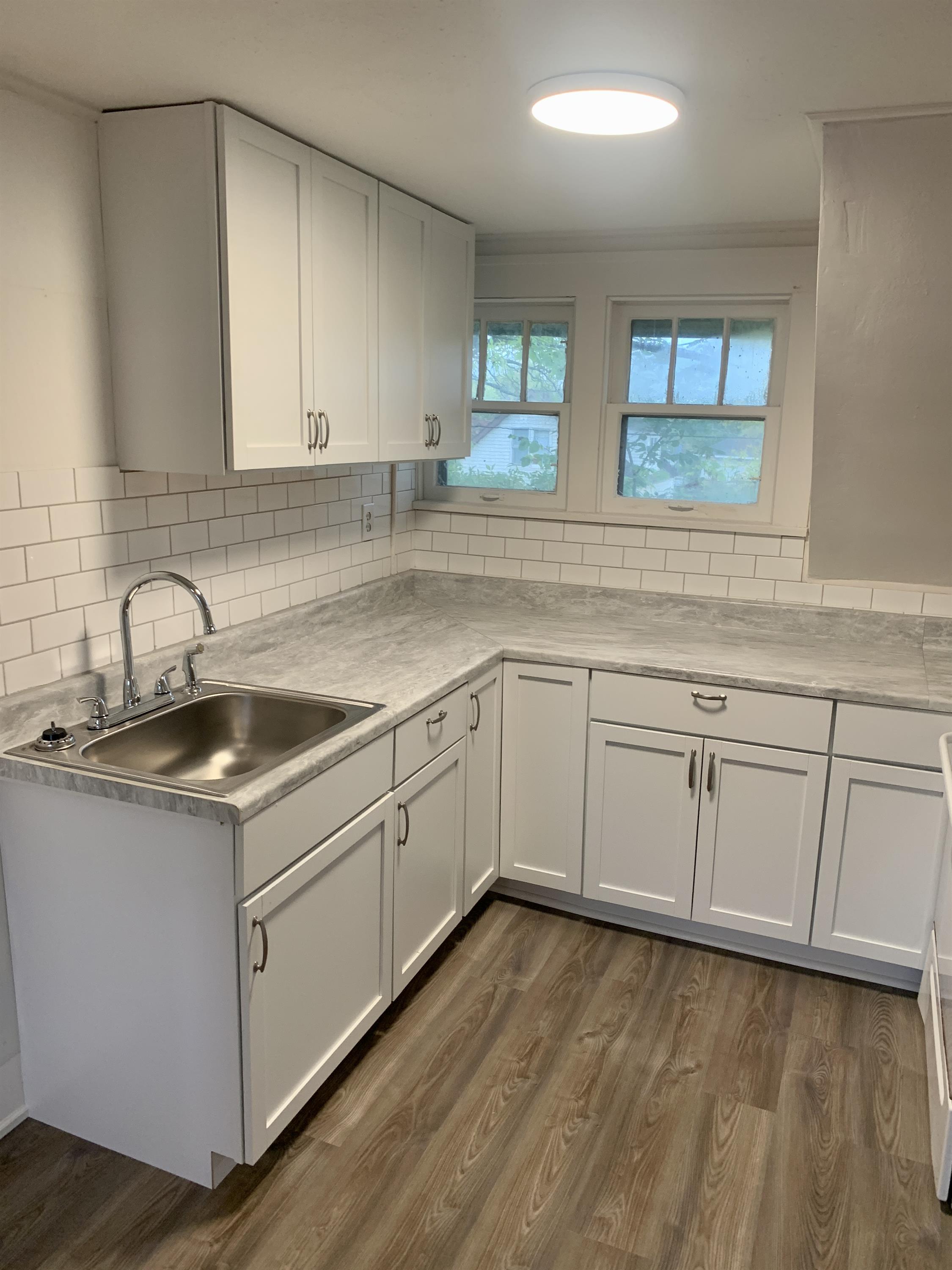 1208 South Second ave West - 2