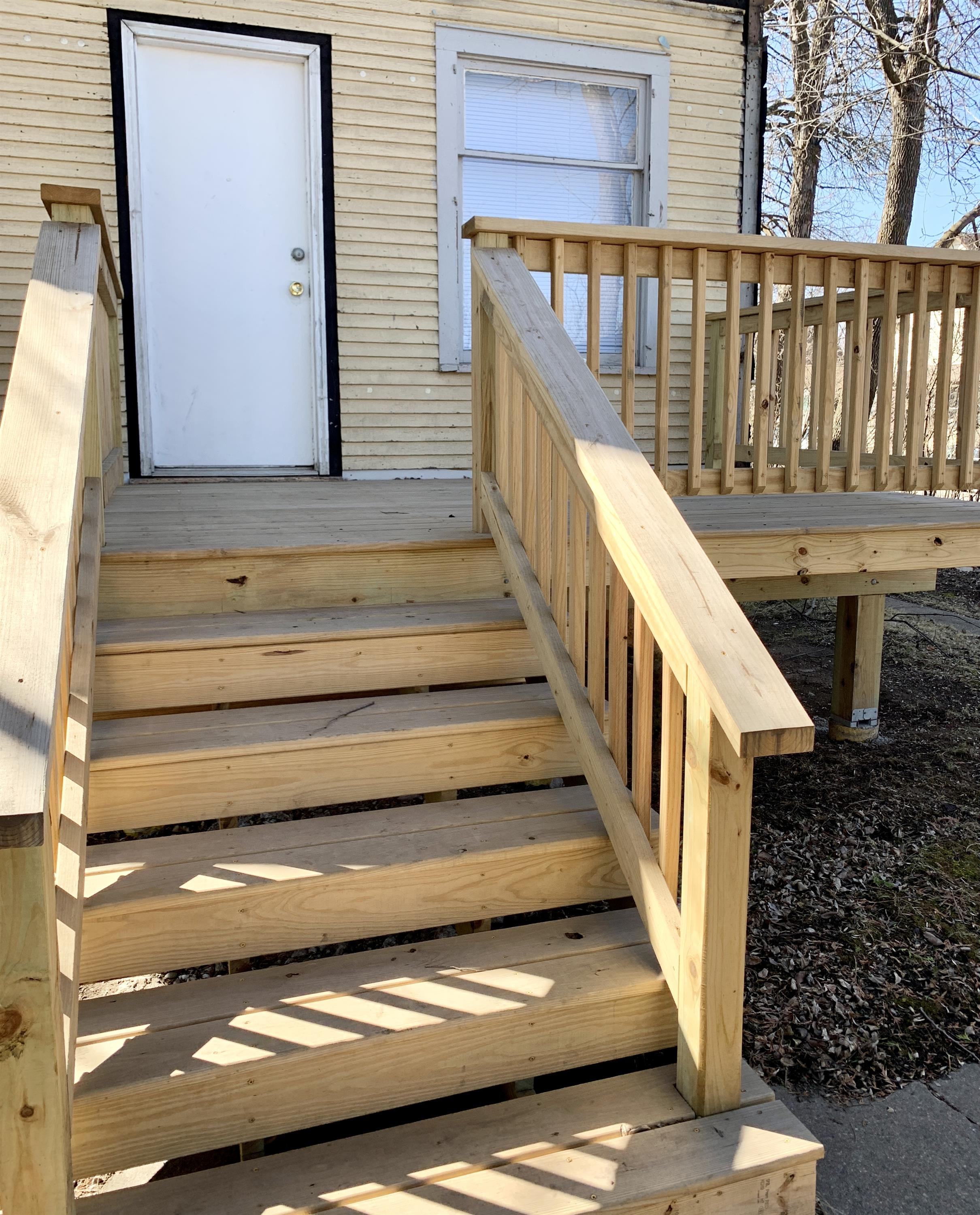 1208 South Second ave West - 1